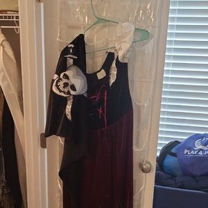 Womens Pirate Costume - Black and Red